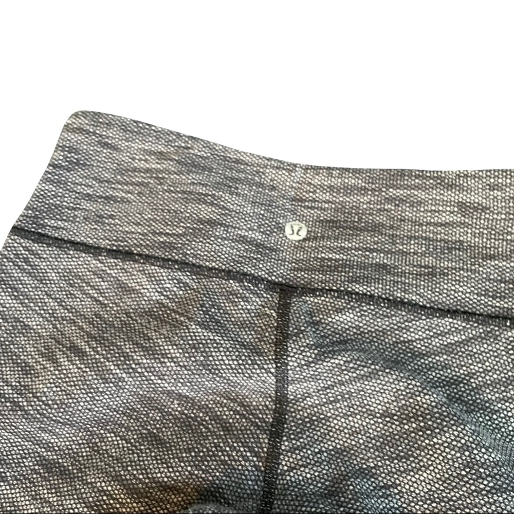 Wunder Under Patterned Leggings - image 2